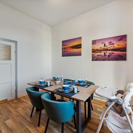 Infinity Stay: Bis Zu 4 Personen Zentrum Wassernah Netflix Wilhelmshaven Dış mekan fotoğraf