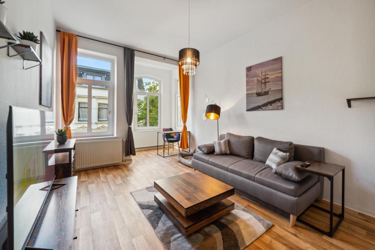Infinity Stay: Bis Zu 4 Personen Zentrum Wassernah Netflix Wilhelmshaven Dış mekan fotoğraf
